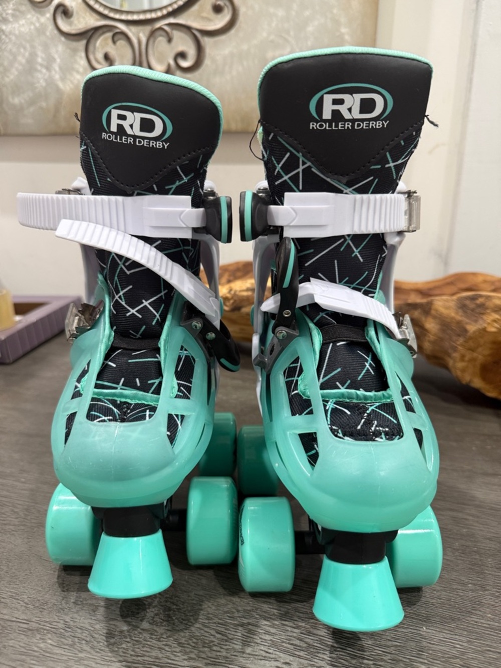 Roller Derby Youth Kids Skates Adjustable Size 12-2